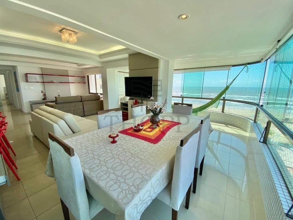 APARTAMENTO 3 DORMITÓRIOS