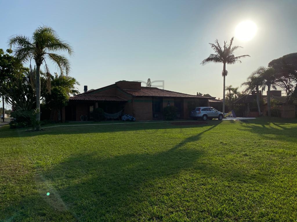 CASA URBANA 4 DORMITÓRIOS