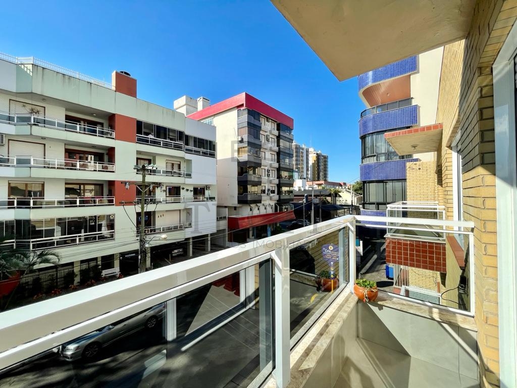 APARTAMENTO 3 DORMITÓRIOS