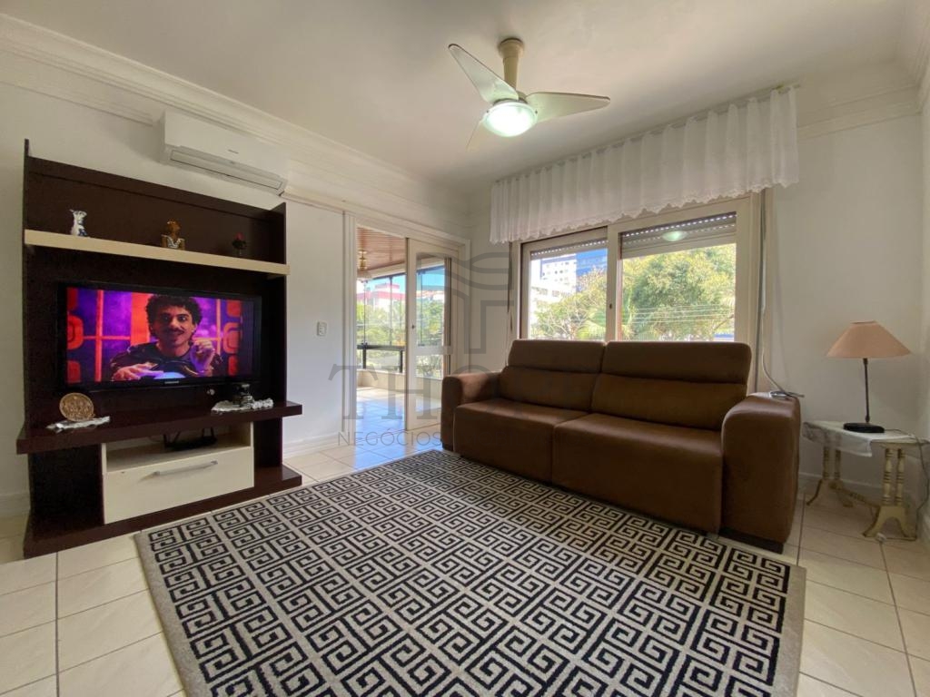 APARTAMENTO 3 DORMITÓRIOS