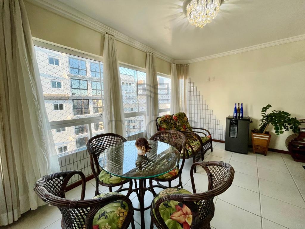 APARTAMENTO 2 DORMITÓRIOS