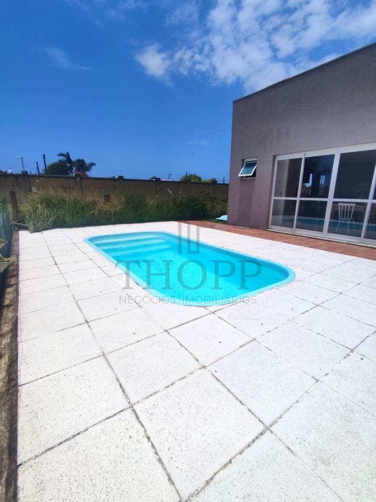 CASA EM CONDOMÍNIO 4 DORMITÓRIOS