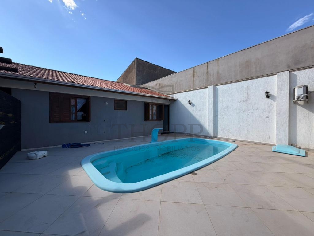 CASA URBANA 4 DORMITÓRIOS