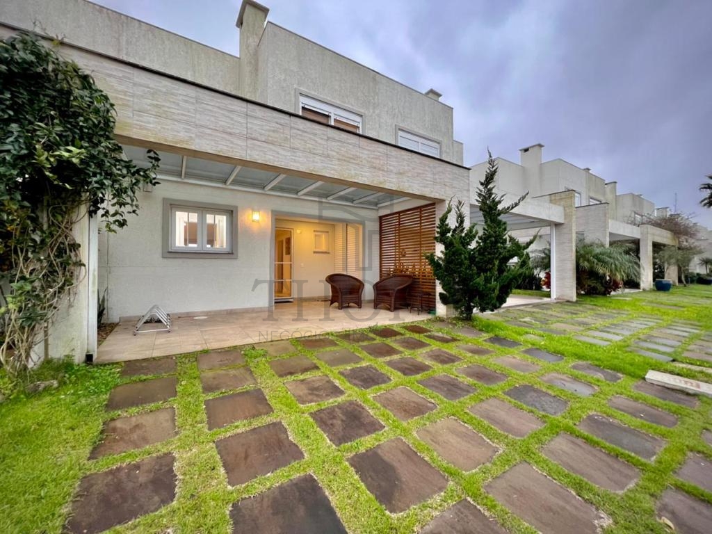 CASA EM CONDOMÍNIO 3 DORMITÓRIOS